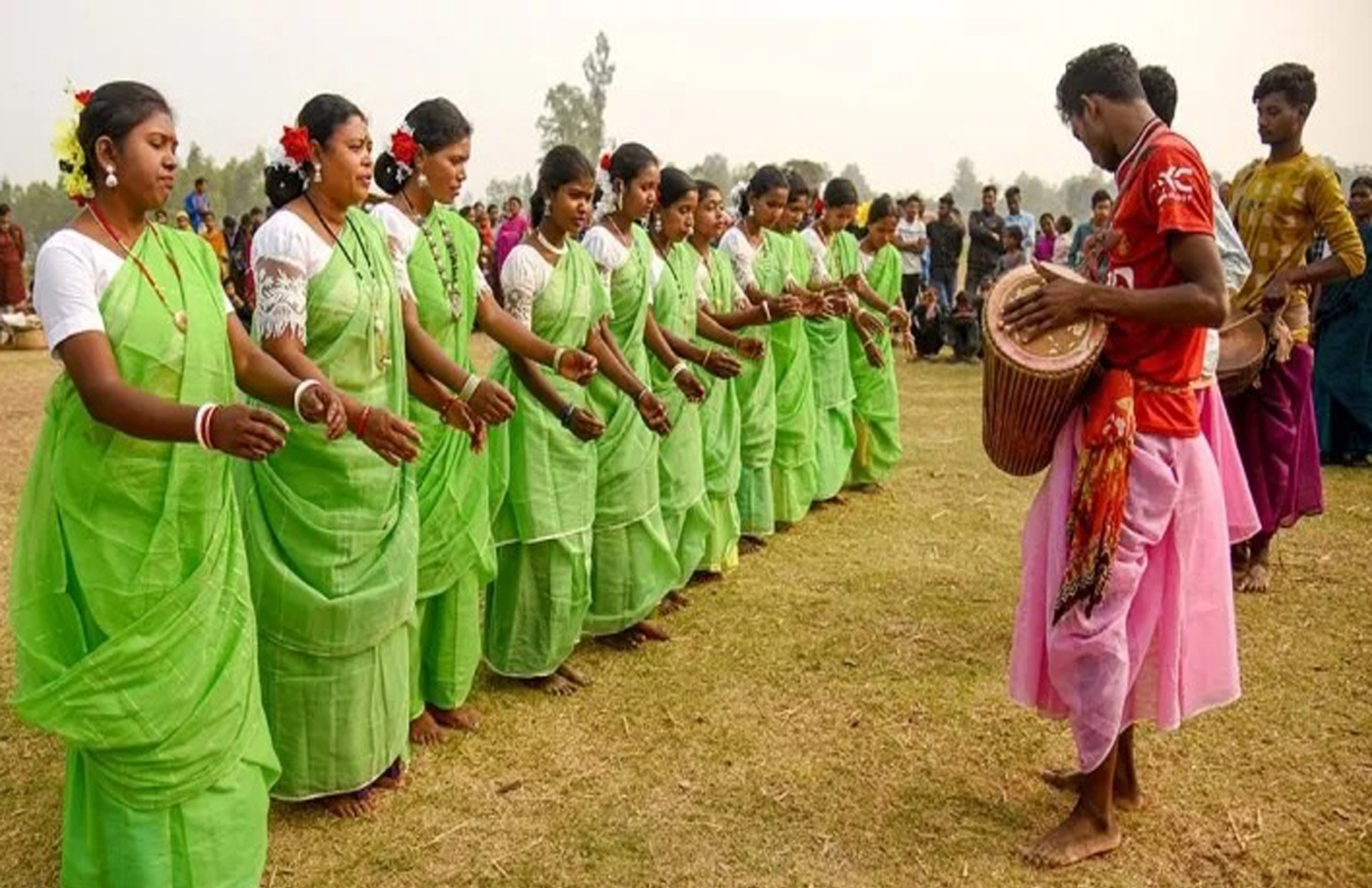 সাঁওতাল নারী ফুটবল প্রতিযোগিতা ও সাংস্কৃতিক উৎসব উদযাপিত